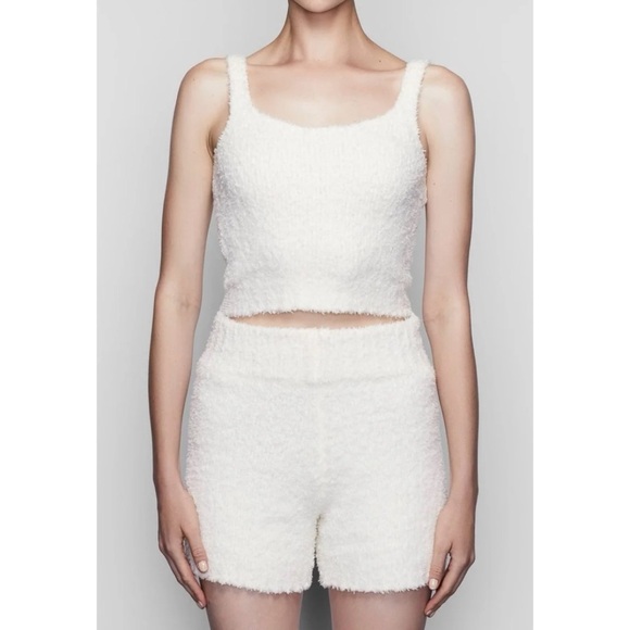 SKIMS Cream Boucle Cozy Tank Top - Picture 1 of 5